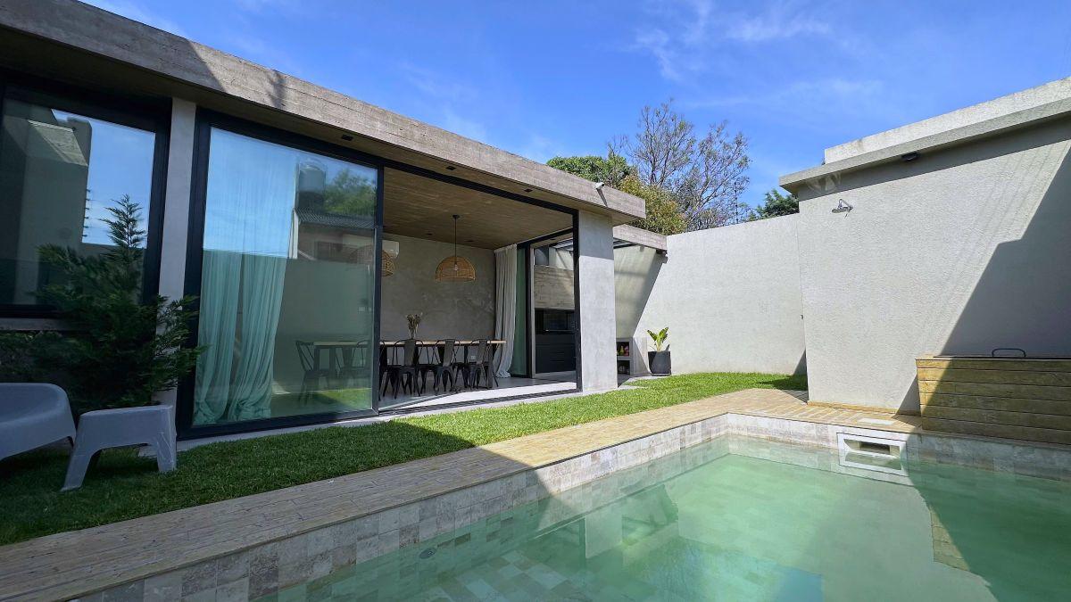 Foto de casa Americana en Venta, Padua, imagen 2