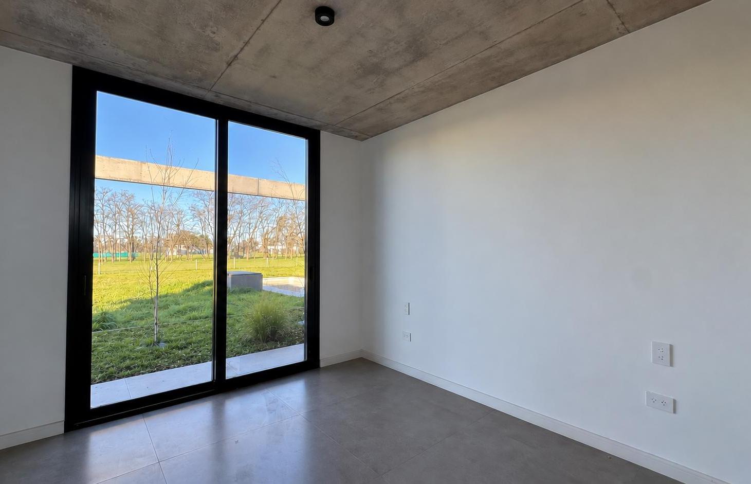 Foto de Casa Minimalista en Venta, Barrio cerrado Santa Ines, imagen 5