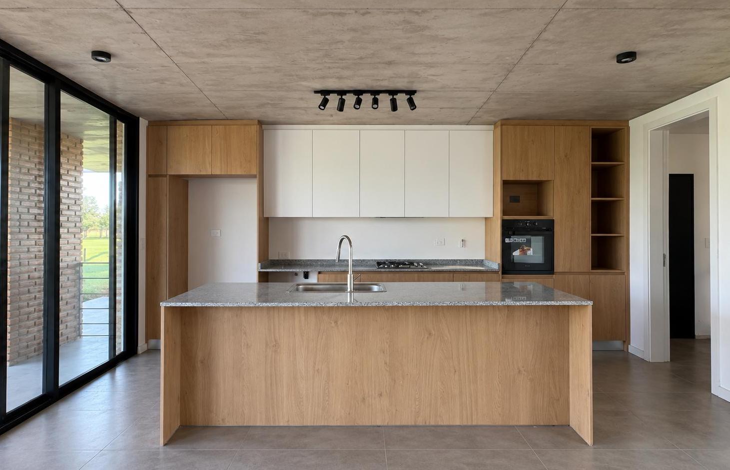 Foto de Casa Minimalista en Venta, Barrio cerrado Santa Ines, imagen 4