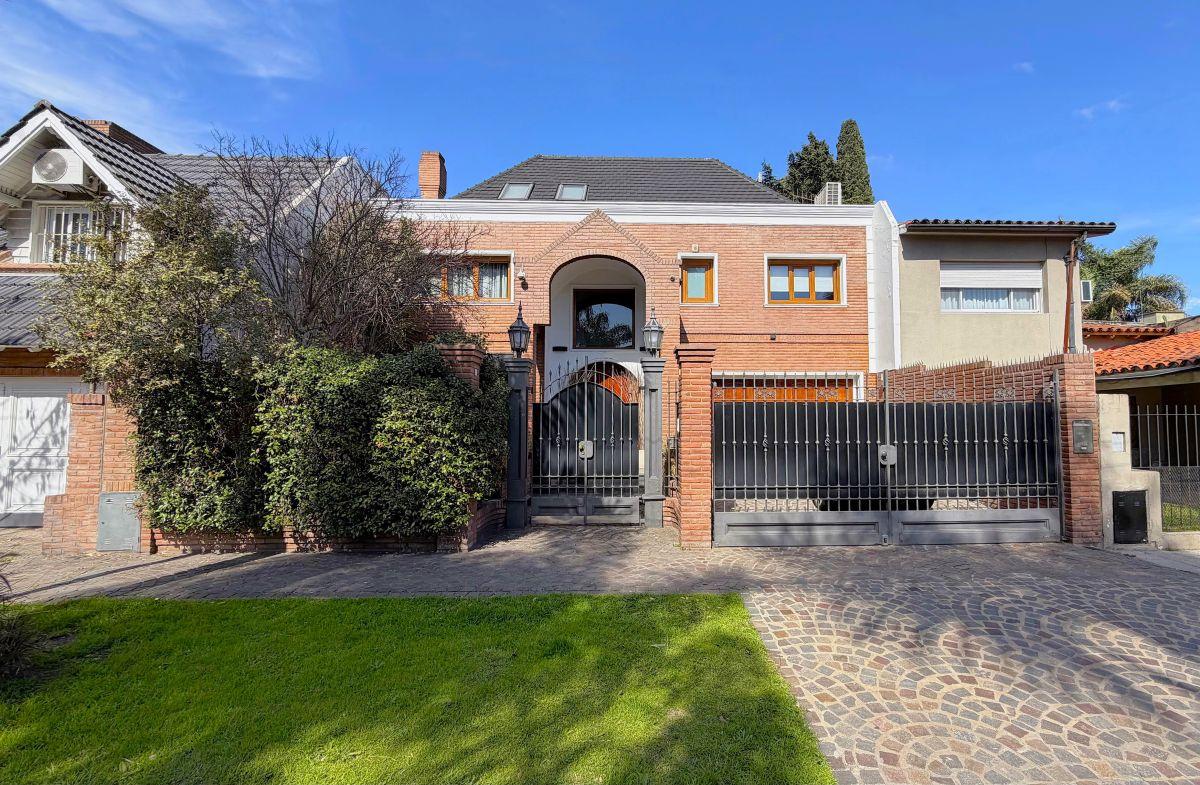 Foto de Casa de estilo en Venta, Castelar Norte, imagen 3