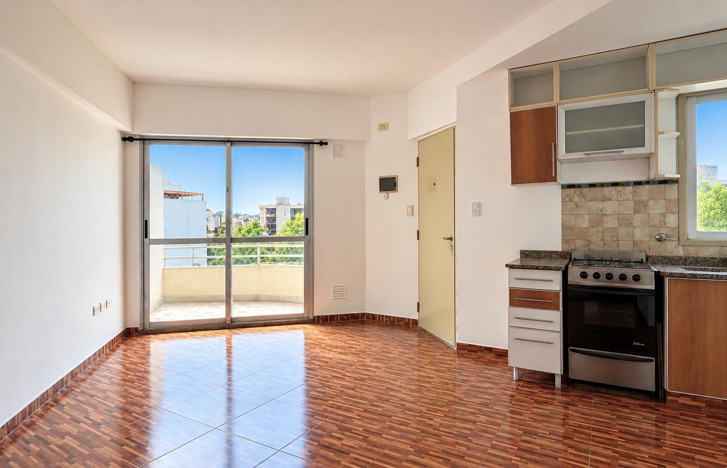 Foto de Departamento en Alquiler, Castelar Centro, imagen 3