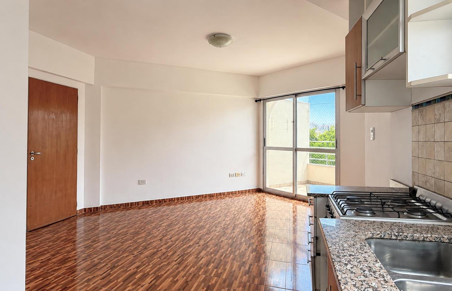 Foto de Departamento en Alquiler, Castelar Centro, imagen 2