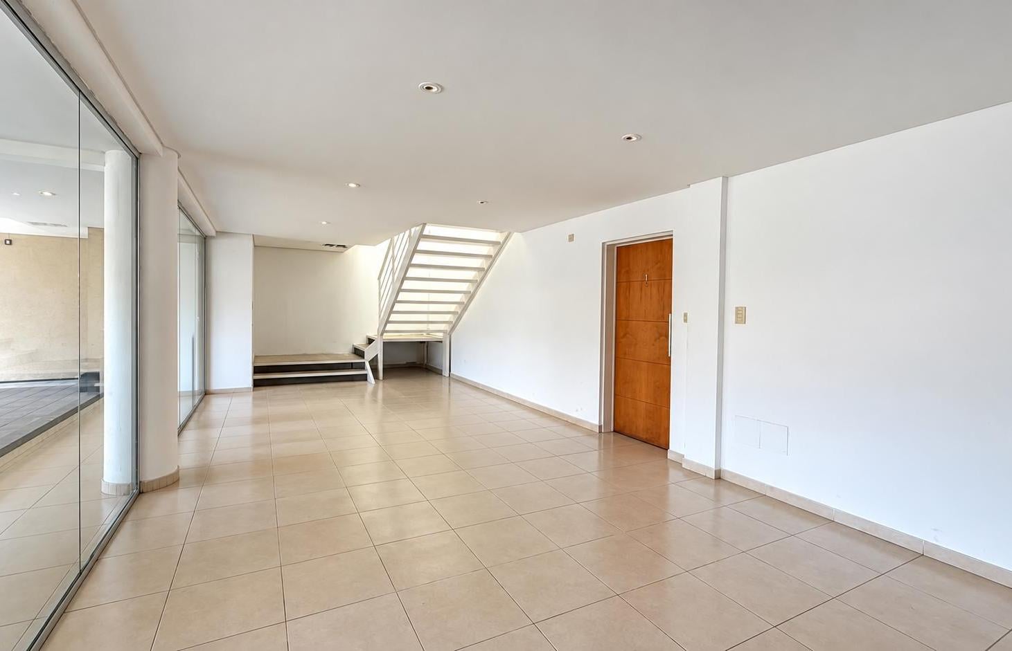 Foto de Duplex en Alquiler, Castelar Norte, imagen 2