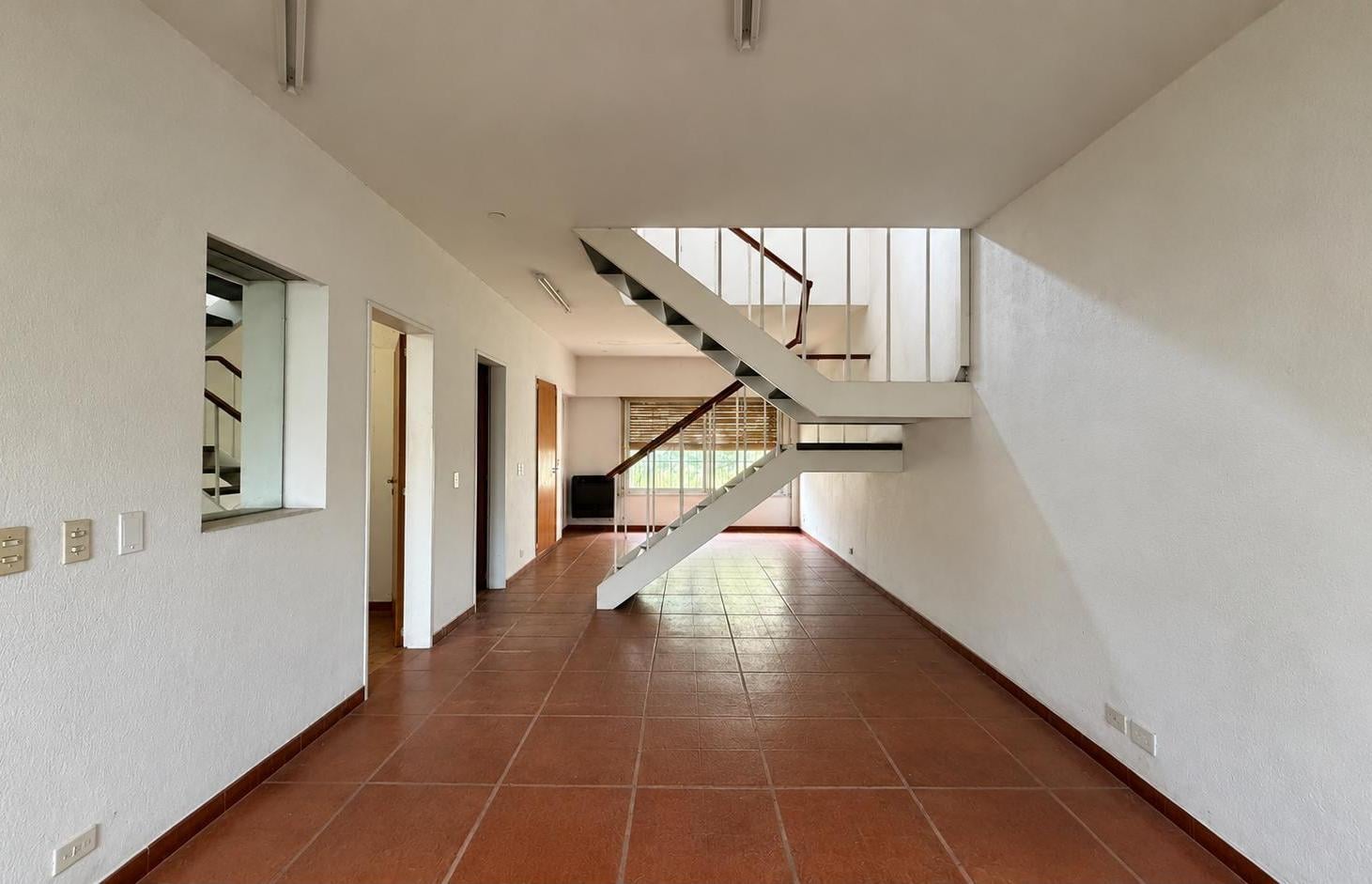 Foto de Chalet en Alquiler, ITUZAINGO NORTE, imagen 2