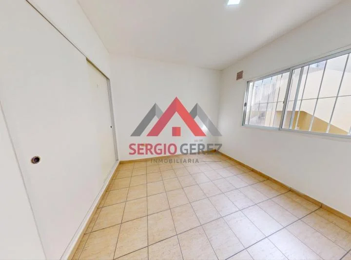 Departamento en Moreno 3