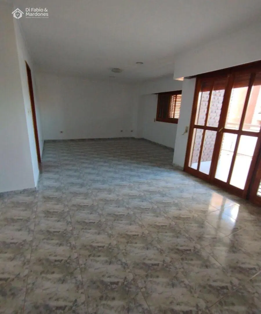 Gran Semi piso en centro Altos ! 2