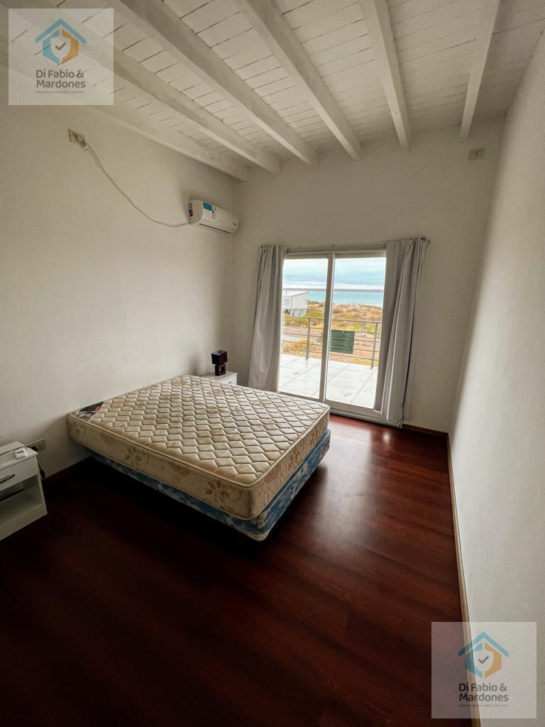 Foto de Moderna casa con gran vista - Villa Chocón Medio, imagen 5