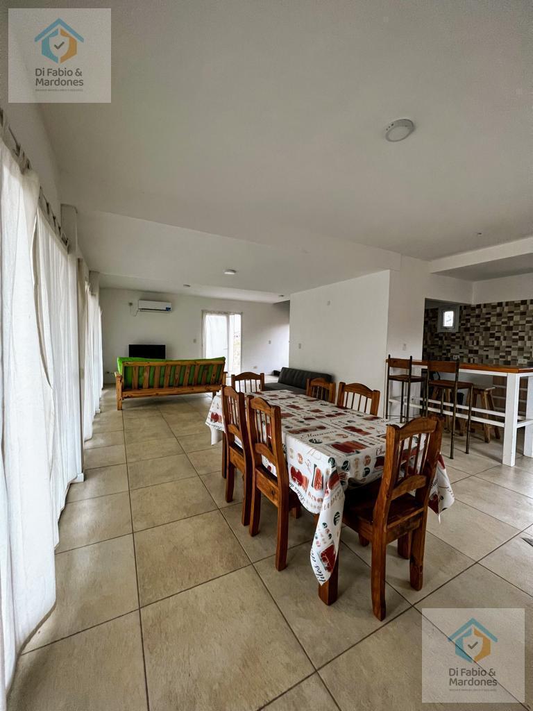 Foto de Moderna casa con gran vista - Villa Chocón Medio, imagen 3