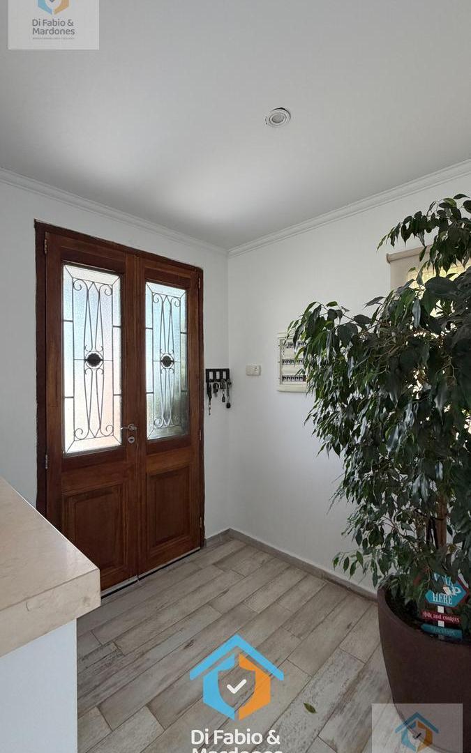Foto de Casa en Venta Barrio El Viejo Roble, imagen 4
