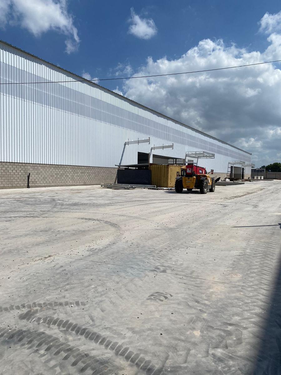 Nave Industrial a Estrenar en Garin Dentro de Predio Cerrado 5