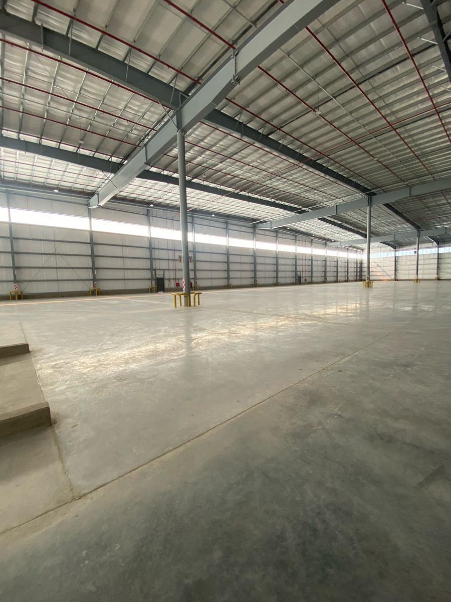Nave Industrial de 12.160 m² en Predio Cerrado, Pacheco. 5