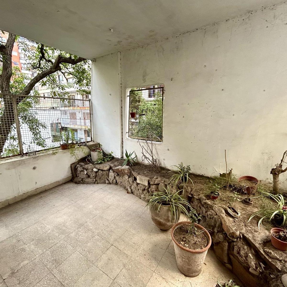 Venta Departamento 5 Ambientes en Belgrano con Cochera 3