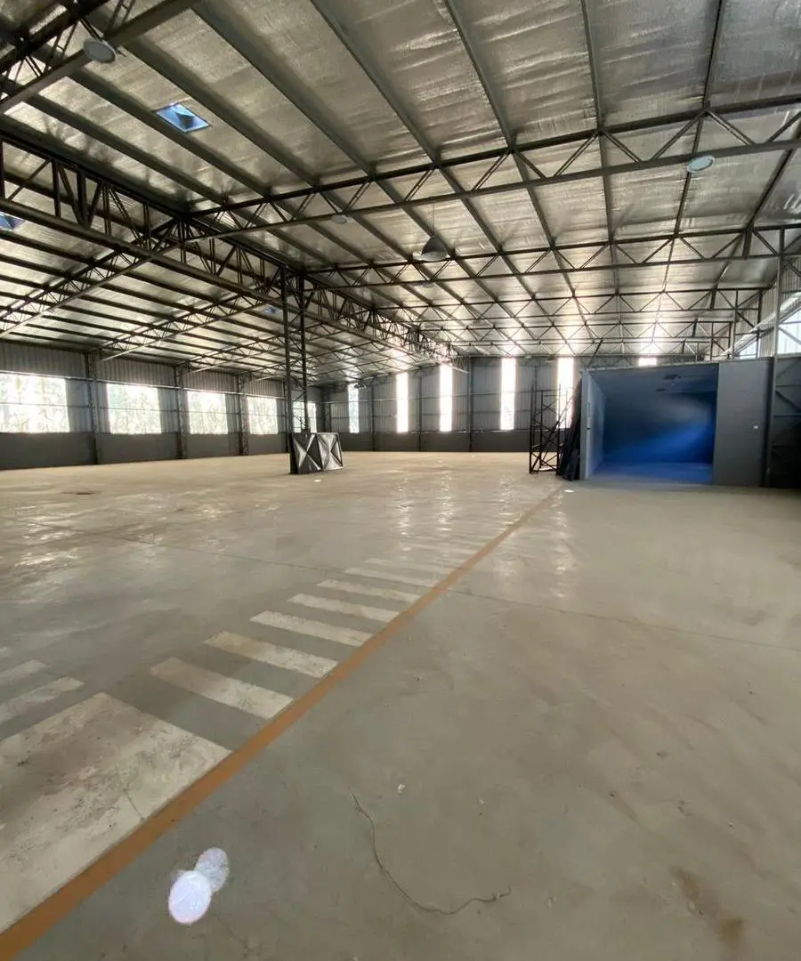 Alquiler de depósito en Polo industrial Ezeiza de 1.300m2 2