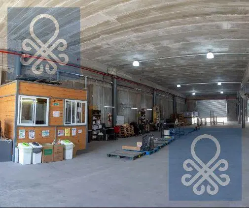 DEPÓSITO EN ALQUILER DE 400 M2 EN PREDIO CERRADO 2