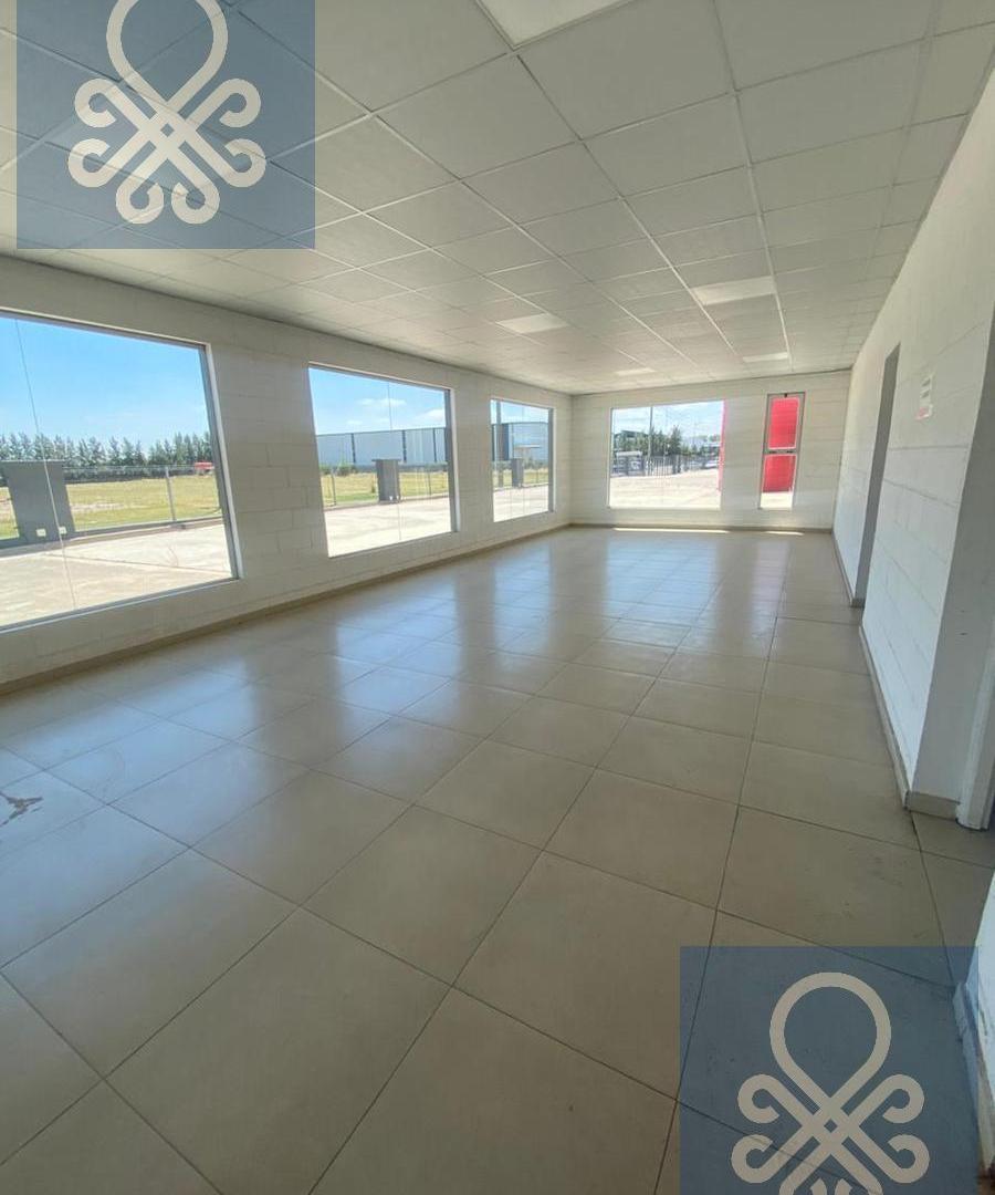 Nave industrial de 6.000 m2 en Polo Industrial Ezeiza