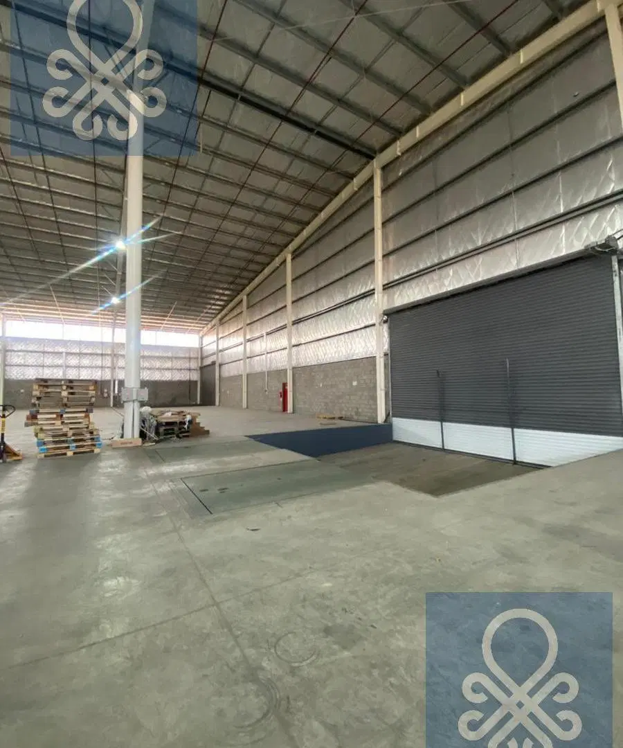 Nave industrial de 6.000 m2 en Polo Industrial Ezeiza 5