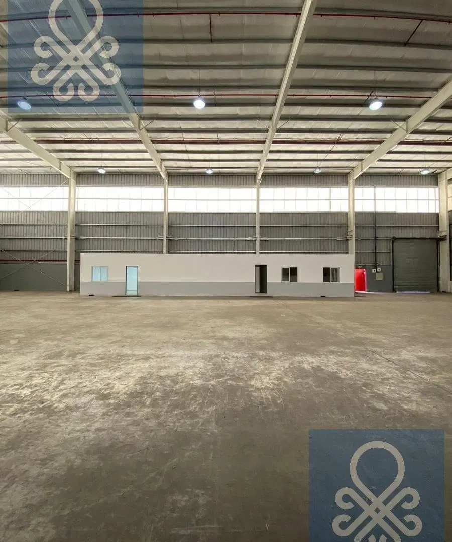 NAVE INDUSTRIAL DE 3.100 M2 EN ALQUILER EN PREDIO CERRADO GARIN 5