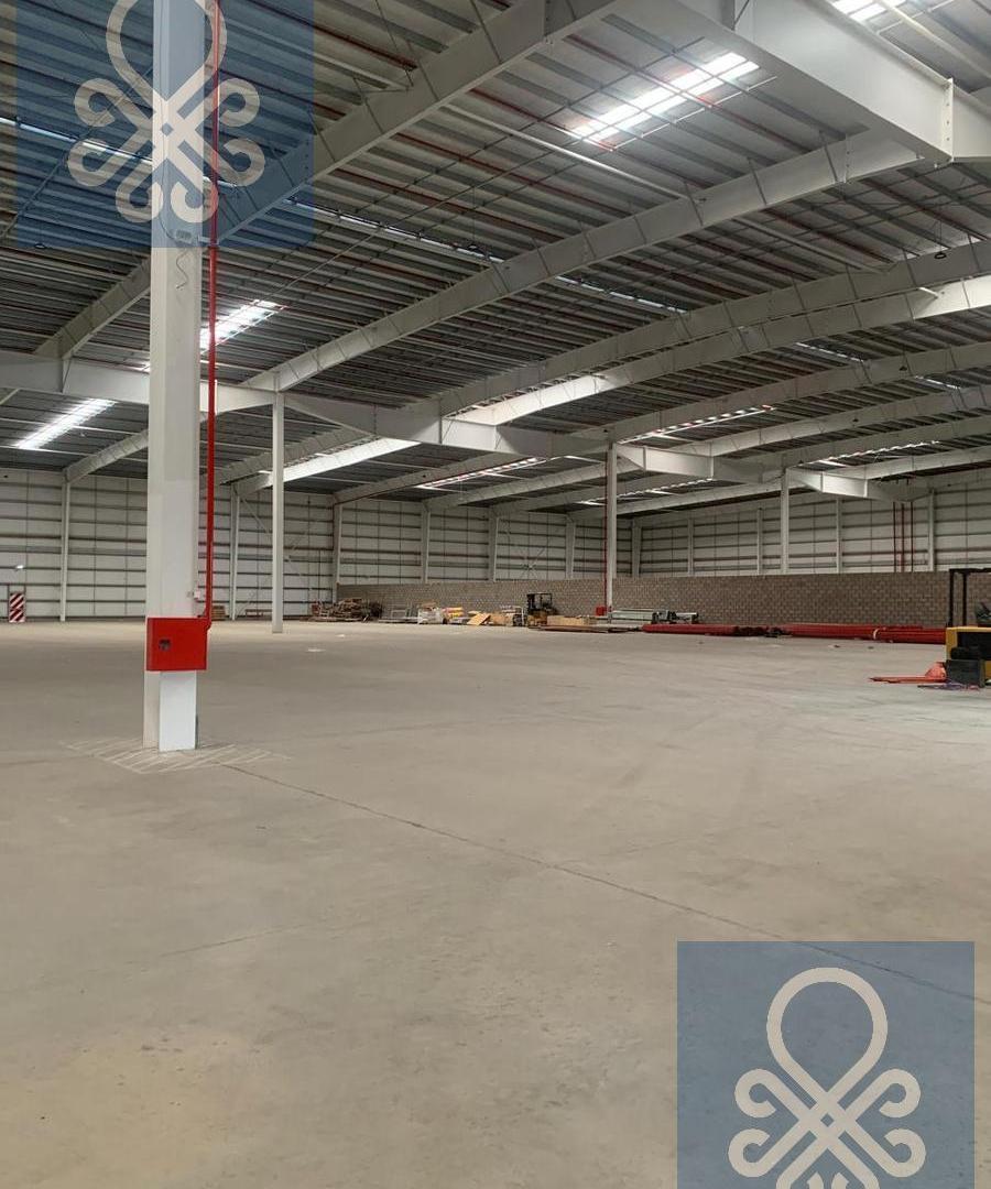 Nave industrial de 7.890 m2 en parque industrial Norlog, Benavidez