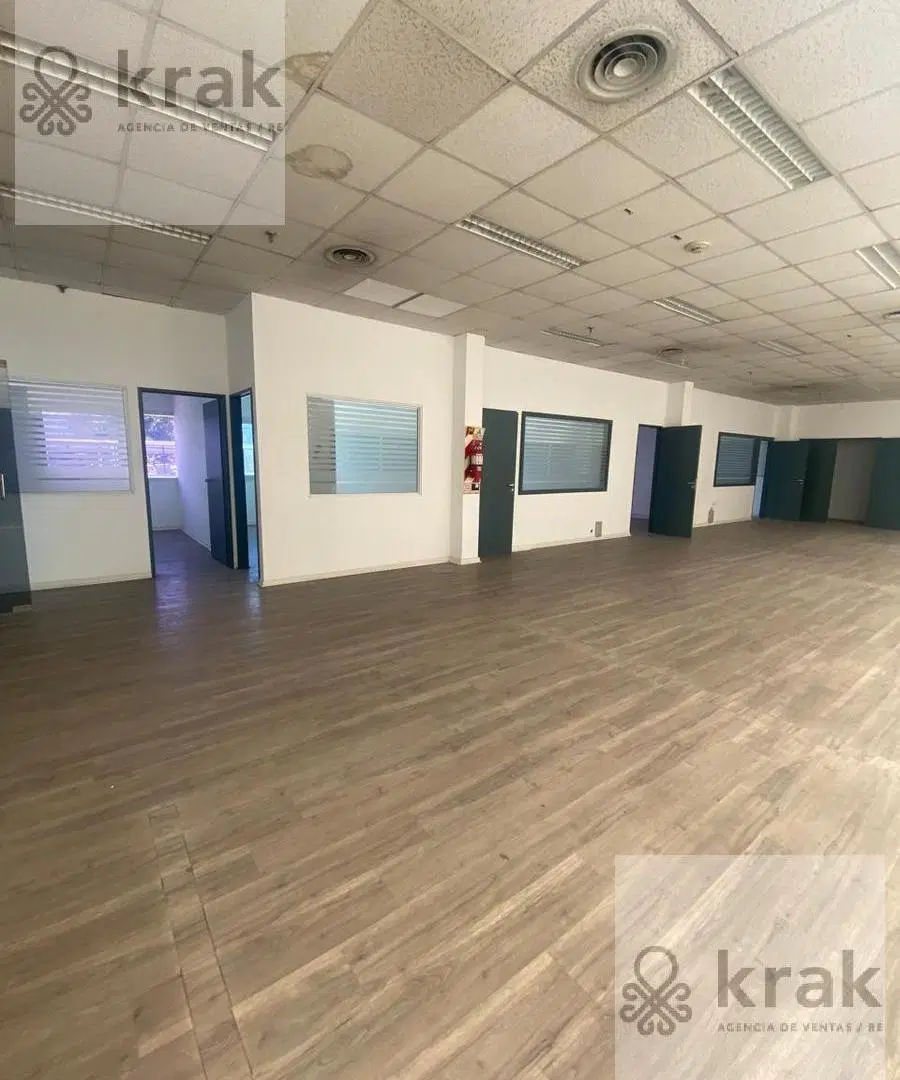 Depósito en Garin en alquiler. Predio privado de 17.000 m2 4