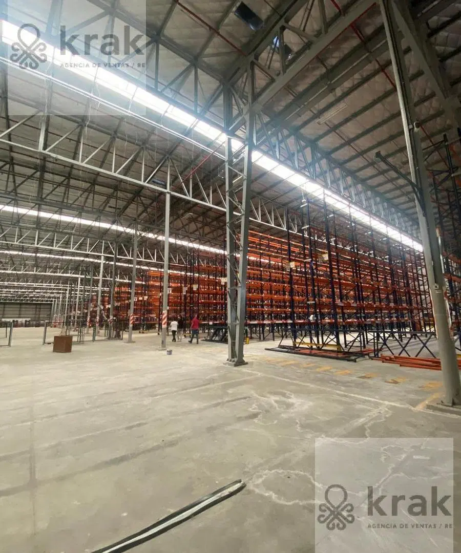 Depósito en Garin en alquiler. Predio privado de 17.000 m2 8