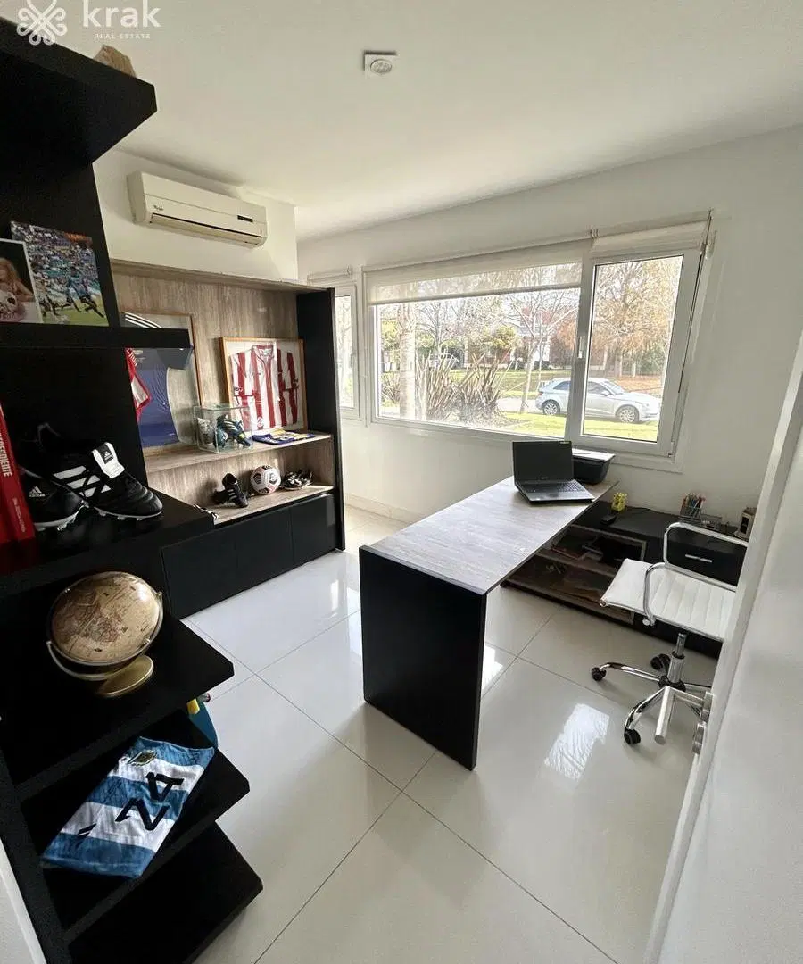 Casa en Pilar del Este, Los jazmines 3