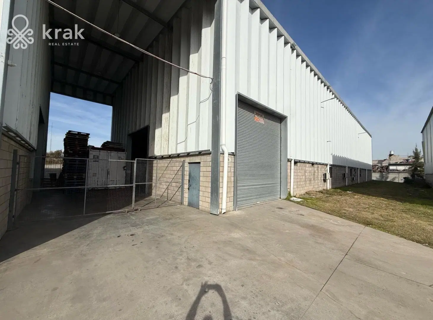 Depósito en alquiler de 1000 m2 con oficina en Parque Industrial EBAPI San Martin 5
