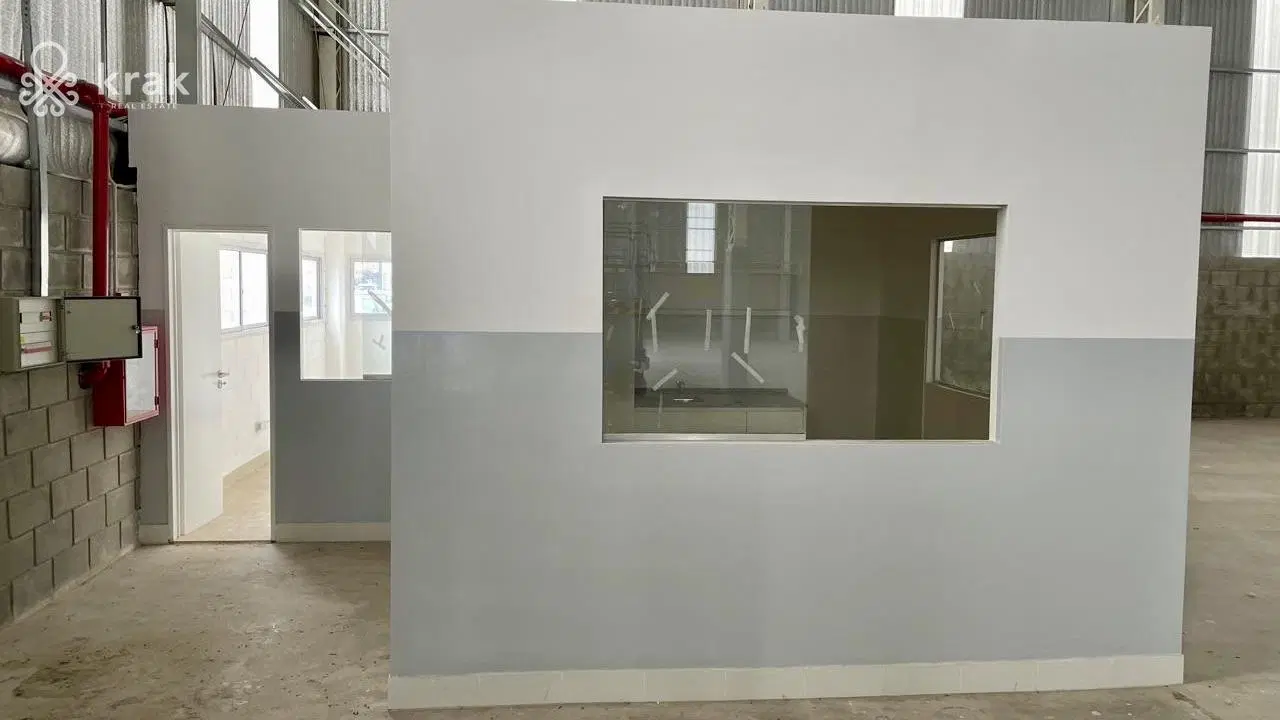 Depósito en alquiler de 1500m2 con oficina en Parque Industrial EBAPI San Martin 4
