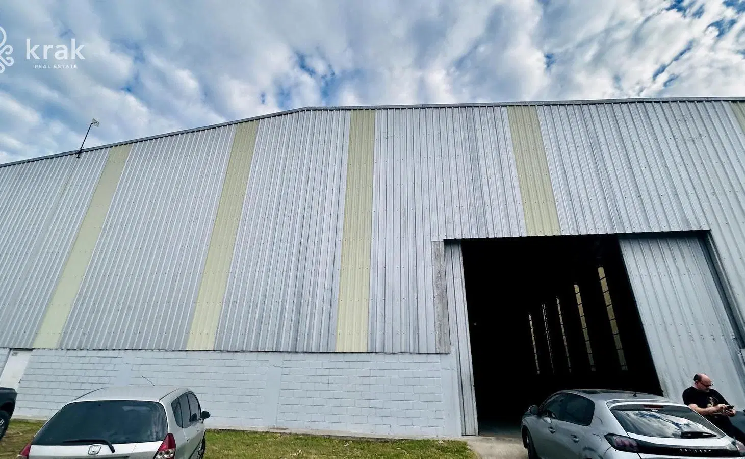 Depósito en alquiler de 1500m2 con oficina en Parque Industrial EBAPI San Martin 2