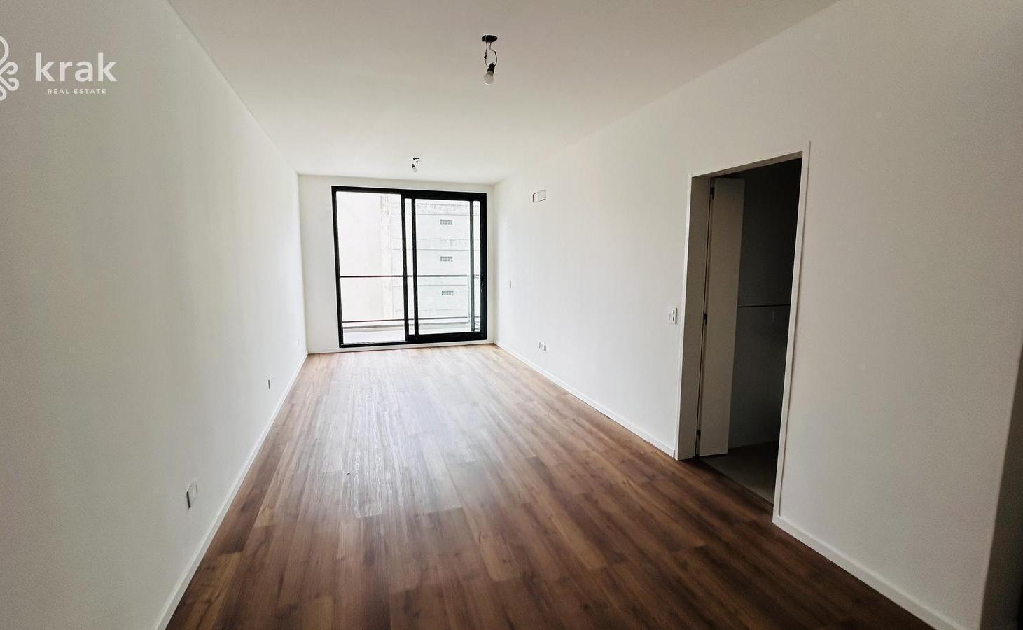 Foto de Venta Departamento mono ambientes en Villa del Parque de Categoria, imagen 2