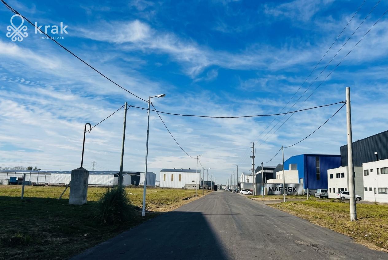 Foto de Venta Lote Oportunidad en moreno Parque industrial Polo 24, imagen 3