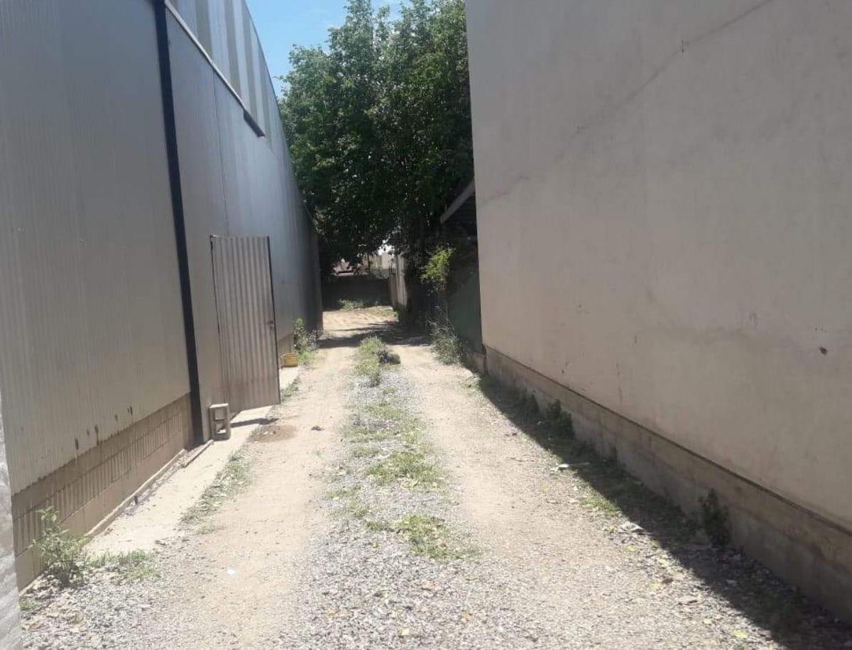 Alquilo - Galpon - Bv Los Alemanes 5