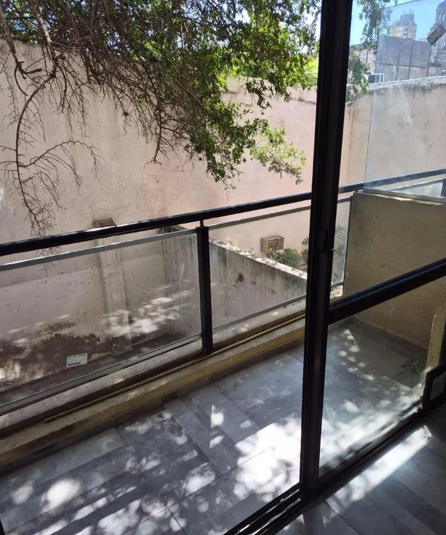 Departamento de 40 m² en alquiler en Alberdi 4
