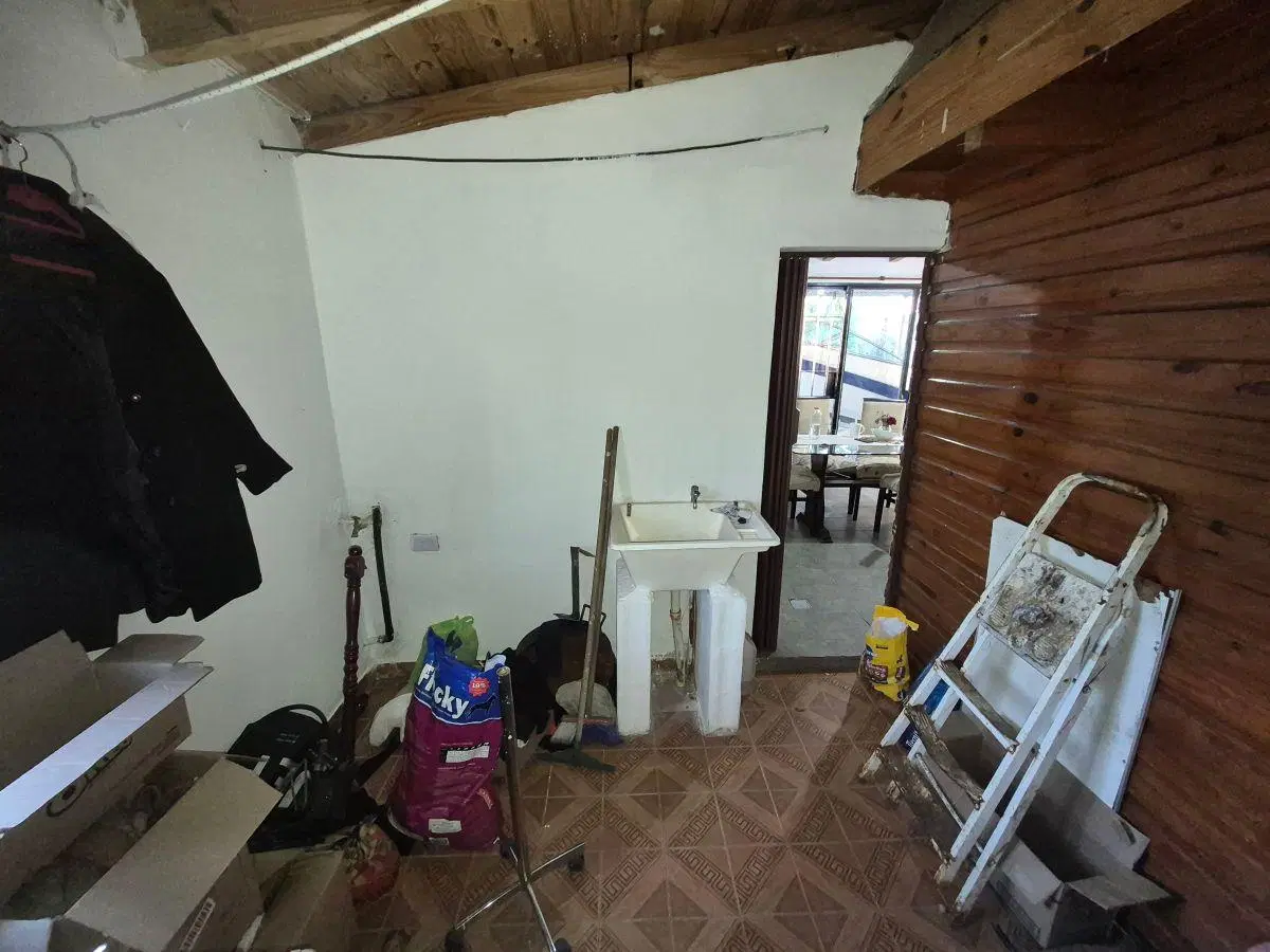Casa de 2100 m² con 3 dormitorios en venta en Los Cedros 3