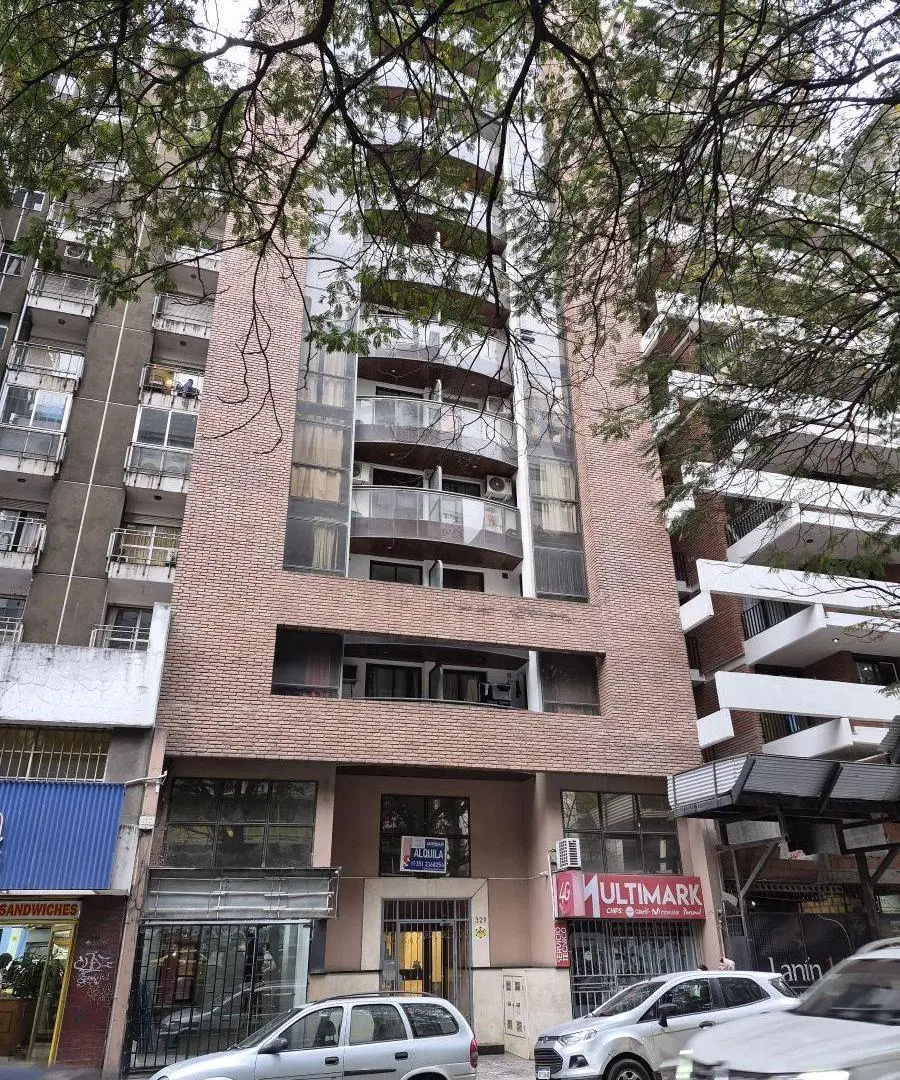 Departamento de 47 m² con 1 dormitorio en alquiler en Centro 4