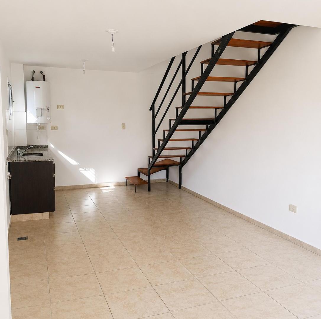 Foto de Casa de 50 m² con 2 dormitorios en alquiler en Cuesta Colorada, imagen 1