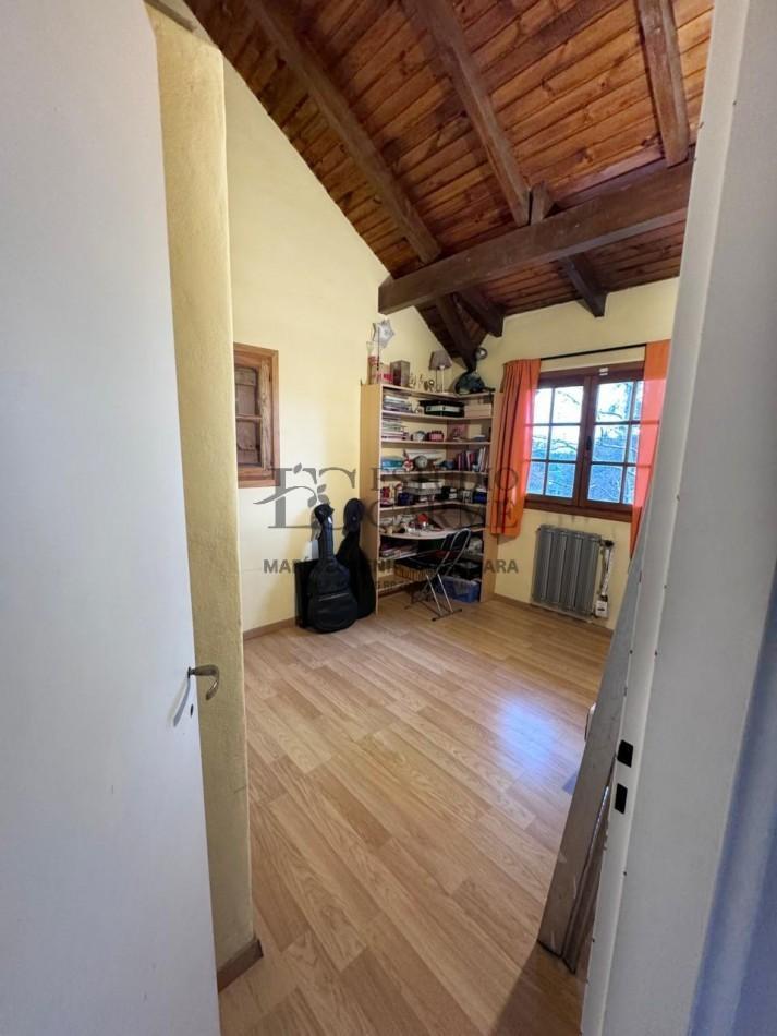 Casa de 5 Ambientes en Bo. Jardin Botanico, Bariloche 5