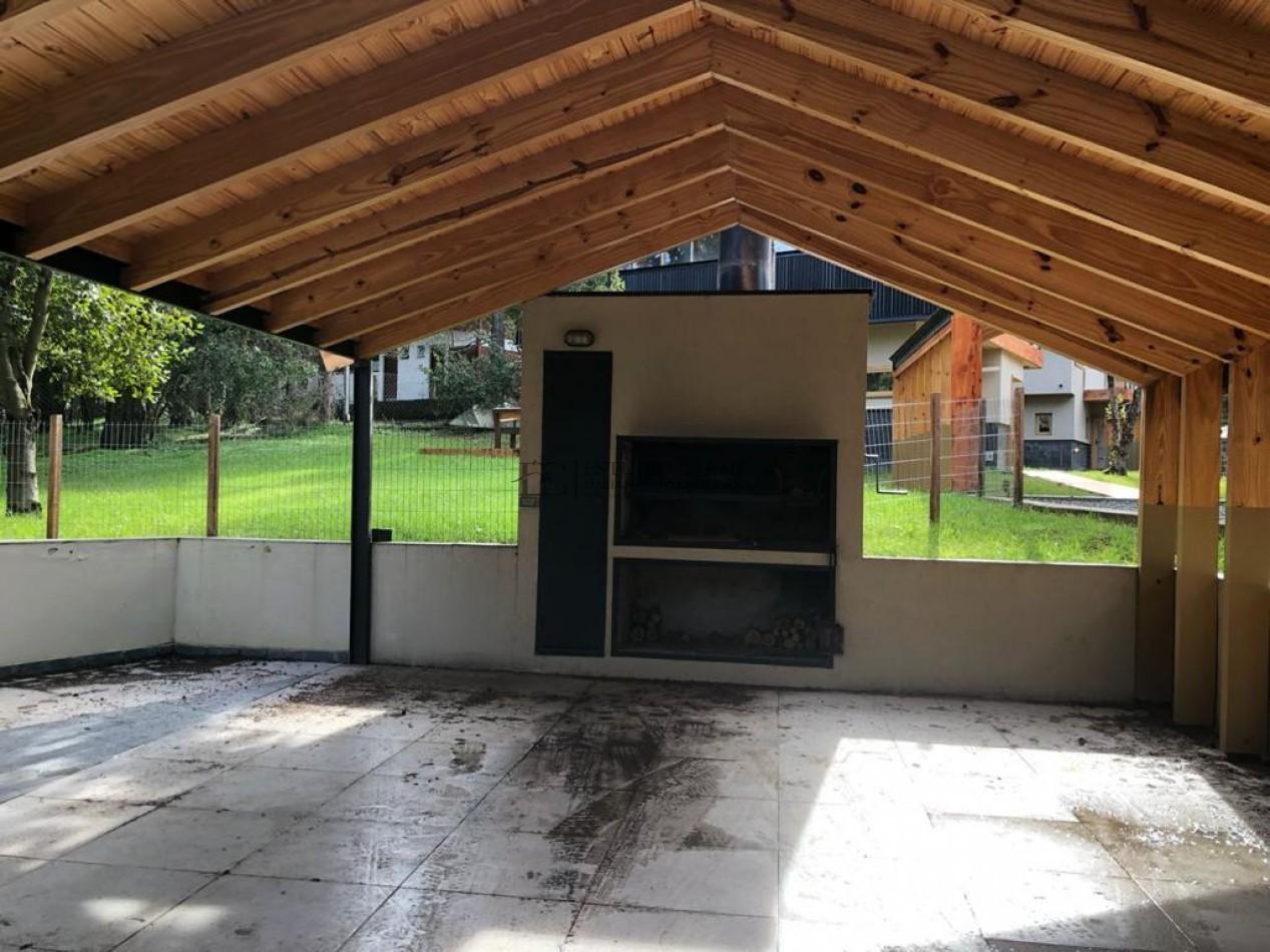 Foto de Casa 3 dormitorios + playroom en Pinar del Lago Bariloche, imagen 4