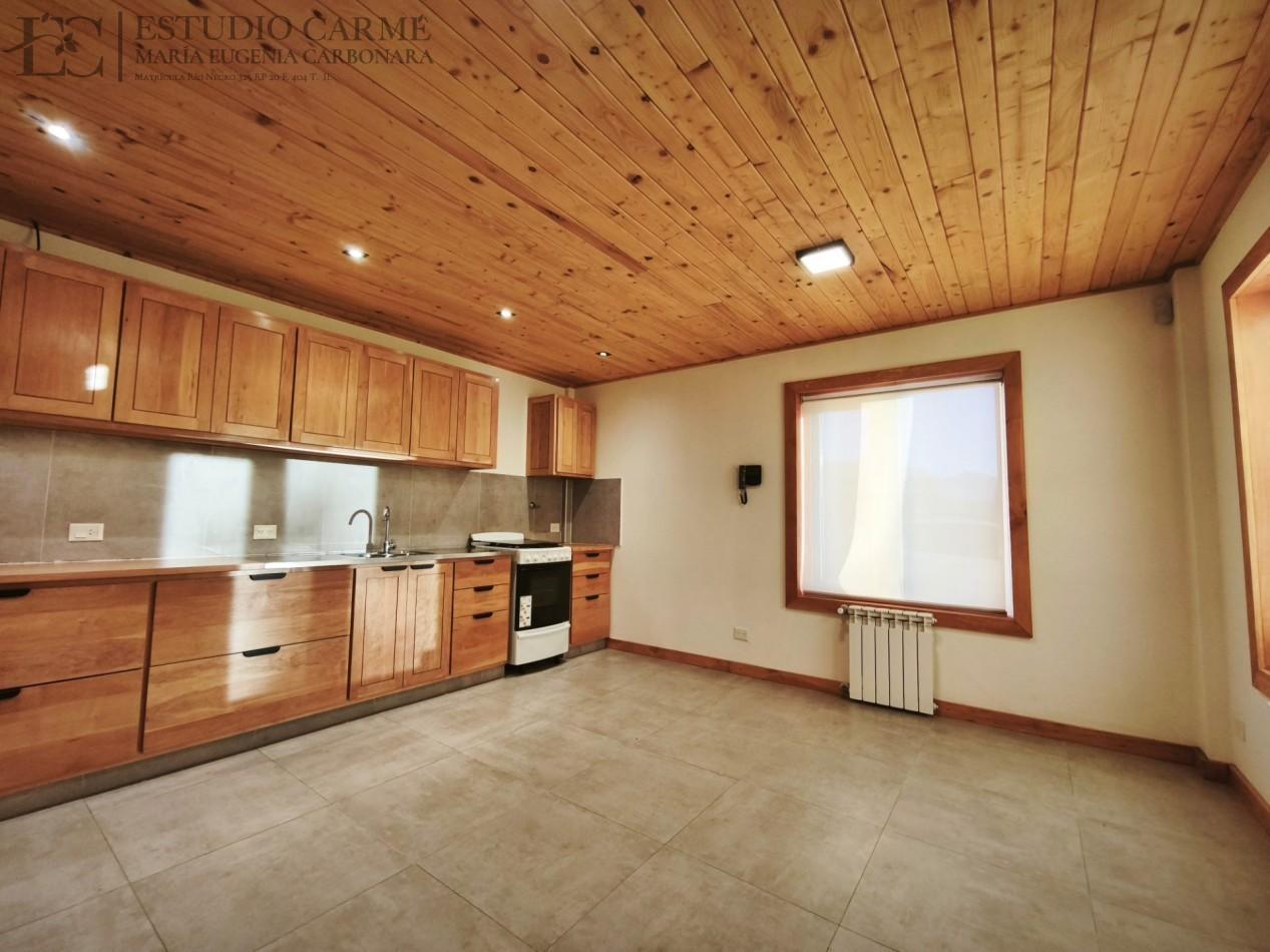Foto de Ph departamento en planta baja a 200 m de Esandi en venta en Bariloche, imagen 1