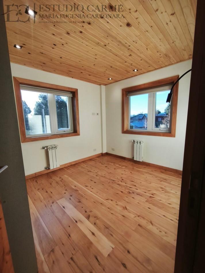 Ph departamento en planta baja a 200 m de Esandi en venta en Bariloche Barrio San Francisco