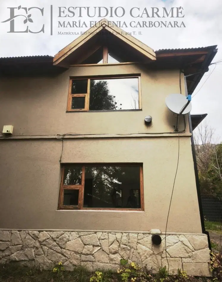Ph en venta en Pinar de Festa Bariloche con jardin propio y estacionamiento tipo casa duplex entre B 3