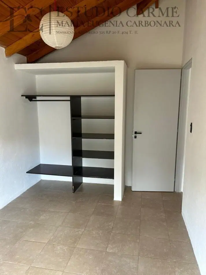 Ph en venta en Pinar de Festa Bariloche con jardin propio y estacionamiento tipo casa duplex entre B 5