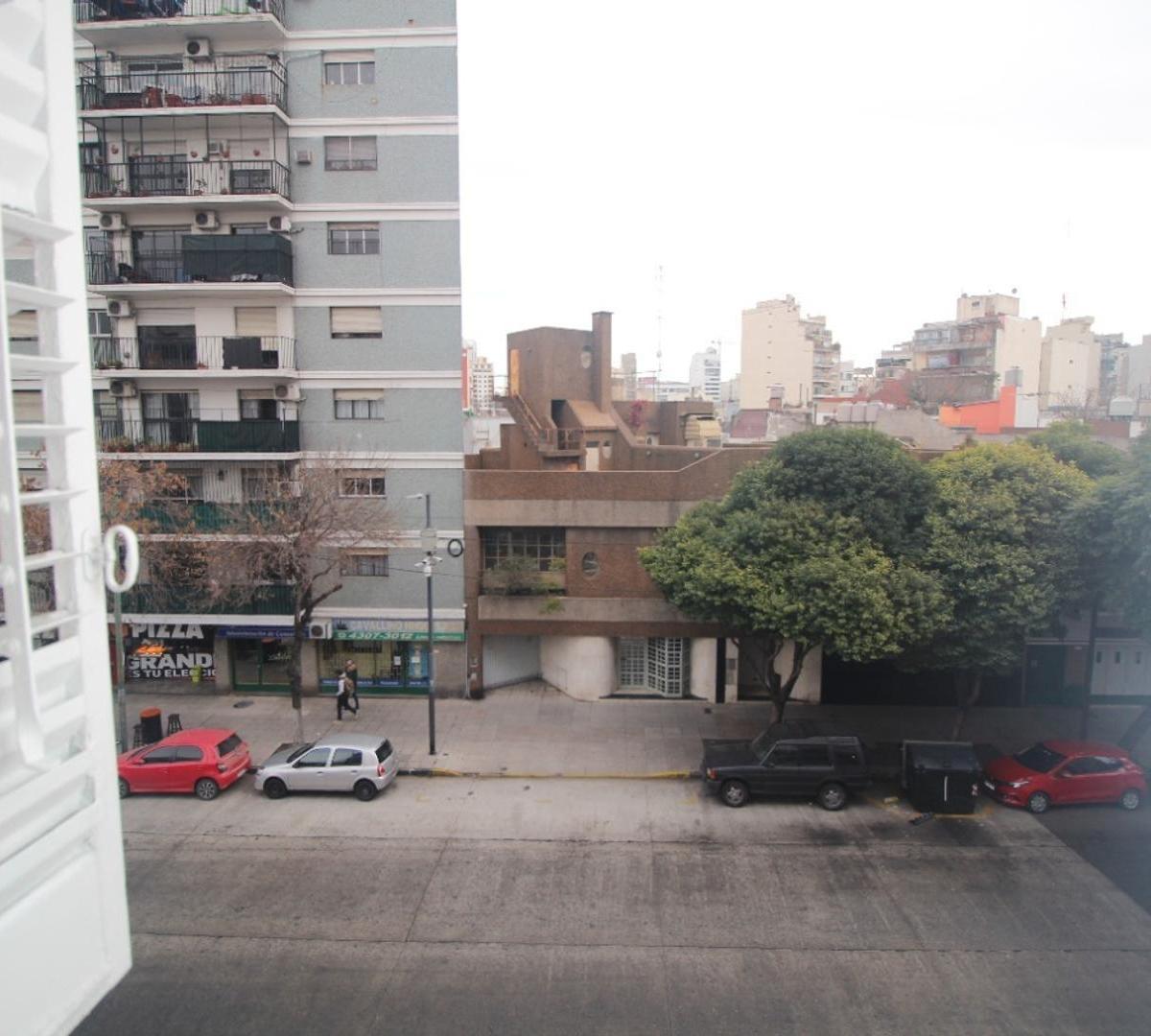 Departamento de Dos Ambientes Barracas Venta 3