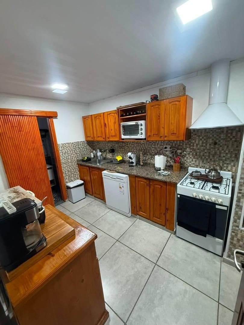 Foto de Casa en venta moderna con pileta en avellaneda, imagen 4