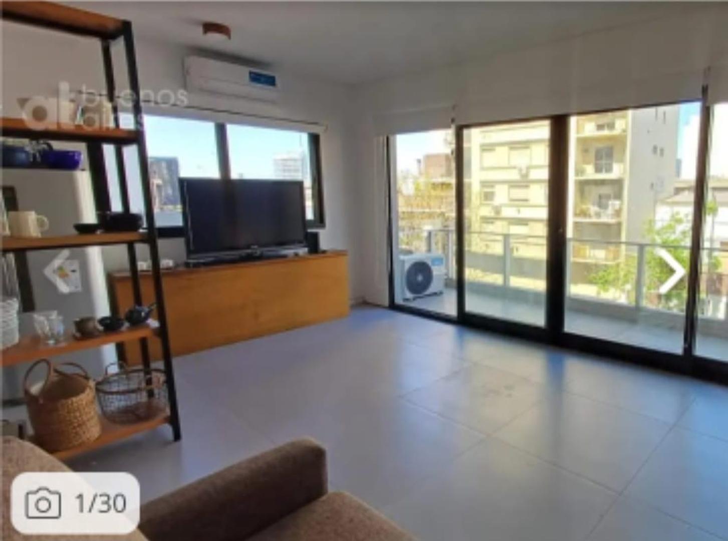 Foto de Departamento en alquiler a la calle con balcón, imagen 2