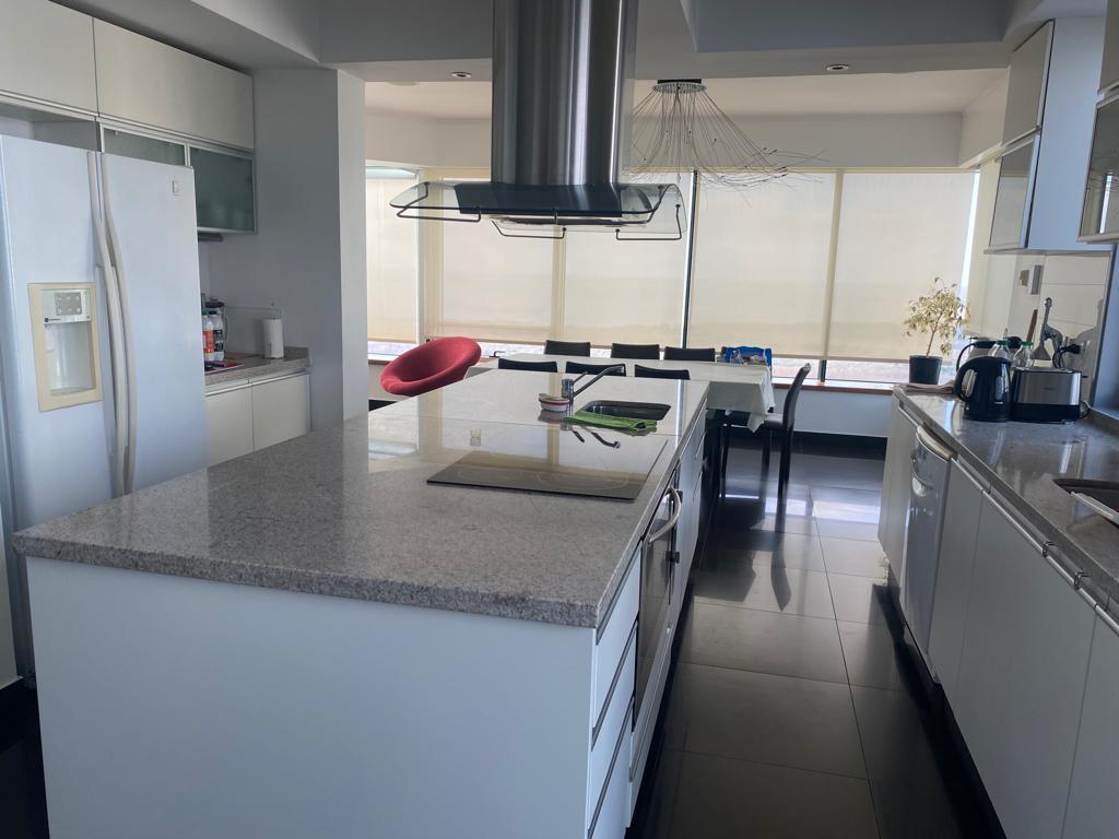 Renoir, Puerto Madero, Piso de 500 m², 6 Ambientes, con Terraza y 4 Cocheras 1