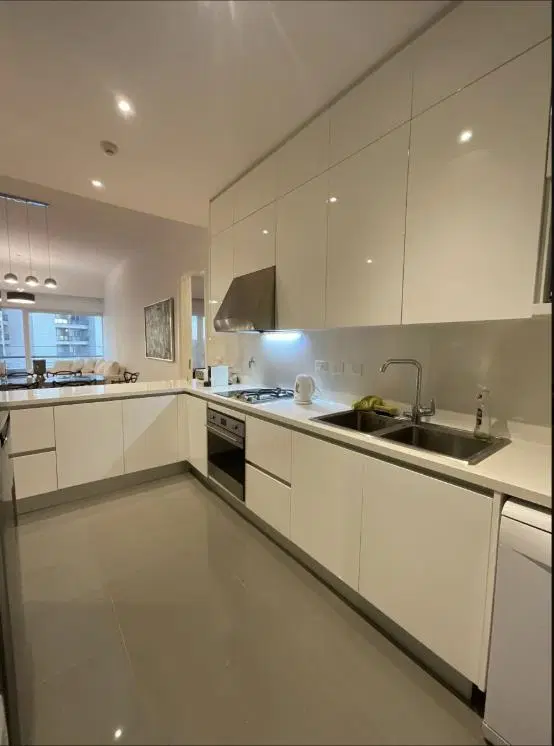 VENTA, ALVEAR TOWER, PUERTO MADERO, 2 AMBIENTES C/COCHERA 5