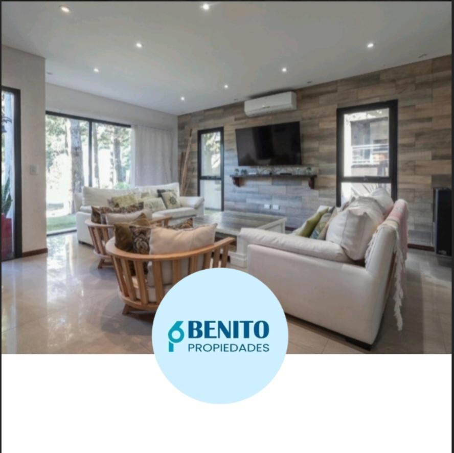 Casa en Venta en Costa Esmeralda. 3