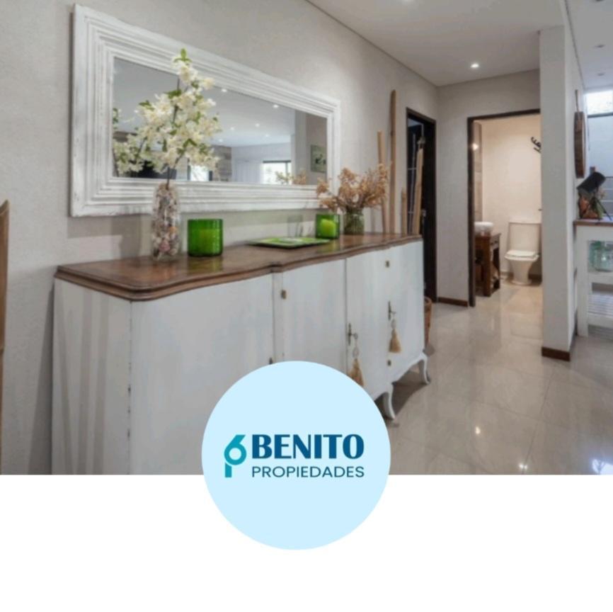 Casa en Venta en Costa Esmeralda. 4