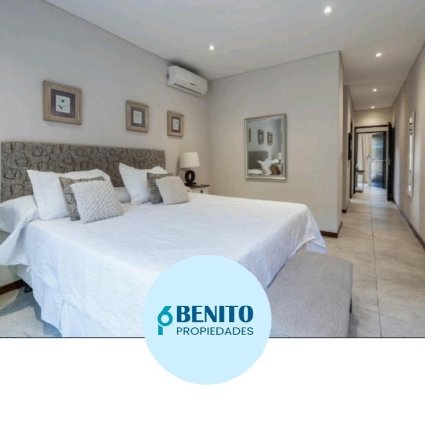 Casa en Venta en Costa Esmeralda. 1