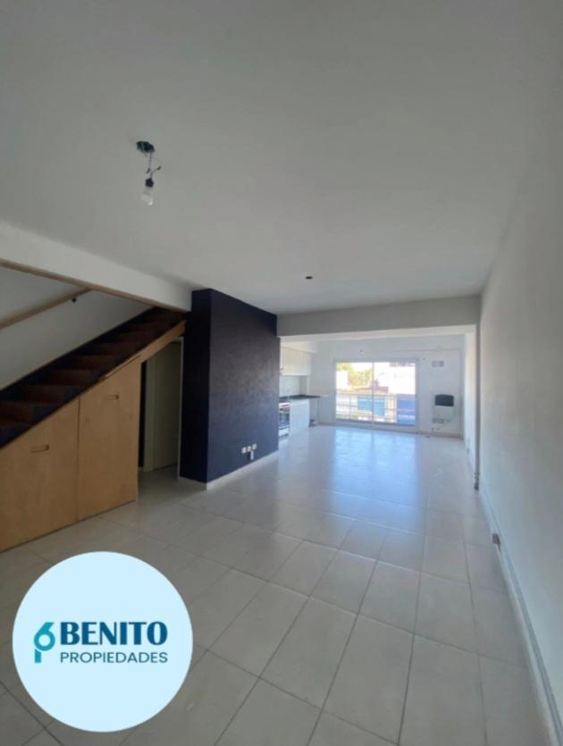 Departamento Tipo Dúplex en Venta en San Miguel. 2